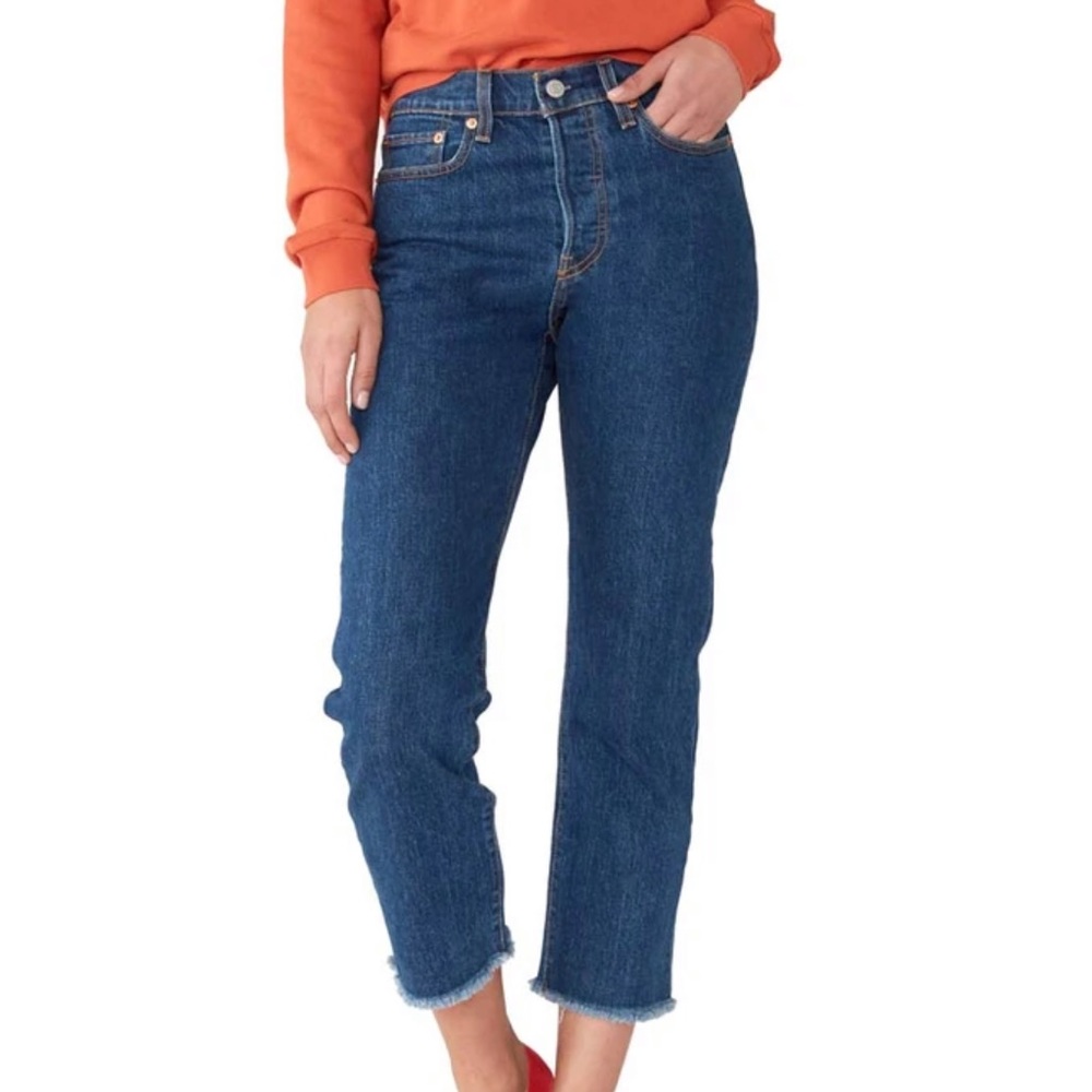 Levi’s Wedgie Fit Straight Cut Jeans NWOT